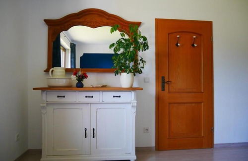 Zell Appartement | Ferienwohnung Eichkatzel