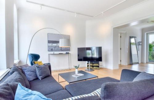 Putbus Appartement | Ferienwohnung Fürst Malte Loft I Design & Pool Putbus