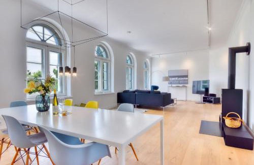 Putbus Appartement | Ferienwohnung Fürst Malte Loft I Design & Pool Putbus