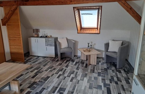 Hessenburg Appartement | Ferienwohnung Feldblick