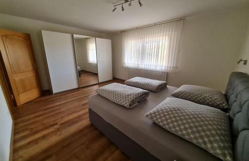 Albstadt Appartement | Ferienwohnung Felsenblick
