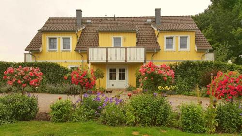 Neuendorf Appartement | Ferienwohnung Fliess