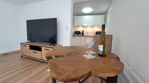Altenkirchen Appartement | Ferienwohnung Gartenblick
