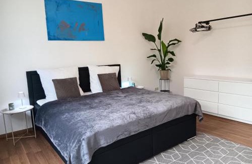 Gotha Appartement | Ferienwohnung Gemütliche Auszeit - nur 50m zum Hauptbahnhof, ruhig, Parterre, zentral, Hunde willkommen, Kinderausstattung vorhanden