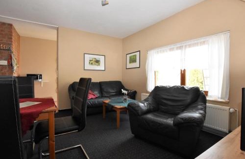 Hinter Bollhagen Appartement | Ferienwohnung Gerda in Ostseenähe