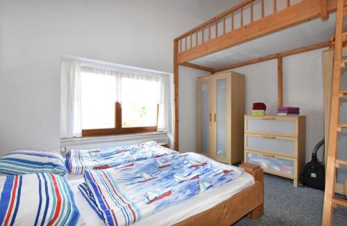 Hinter Bollhagen Appartement | Ferienwohnung Gerda in Ostseenähe