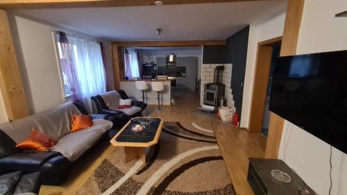 Langewiesen Appartement | Ferienwohnung Gottlebe