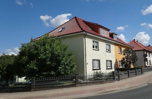 Teterow Appartement | Ferienwohnung Grapatin
