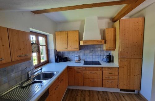 Eisenbergeramt Appartement | Ferienwohnung Gschwendt