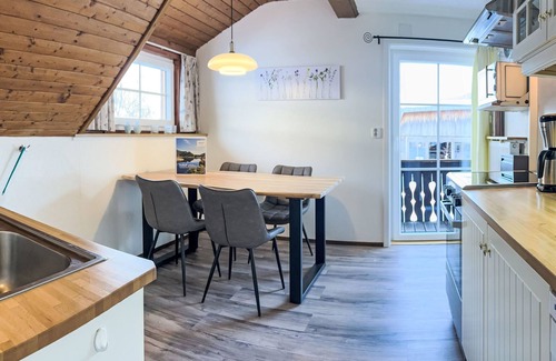 Gnesau Appartement | Ferienwohnung Gurkhof 2 - Gurk by Interhome