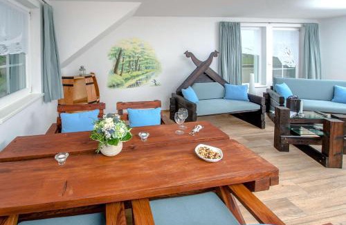 Neuendorf Appartement | Ferienwohnung Hafen