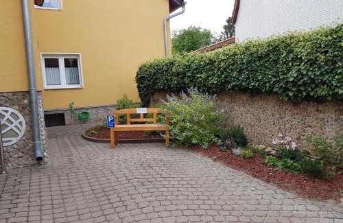 Neuzelle Appartement | Ferienwohnung Hahn