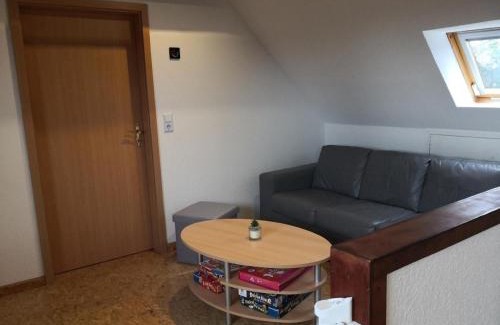 Emden Appartement | Ferienwohnung Haus Am Wasser In Emden