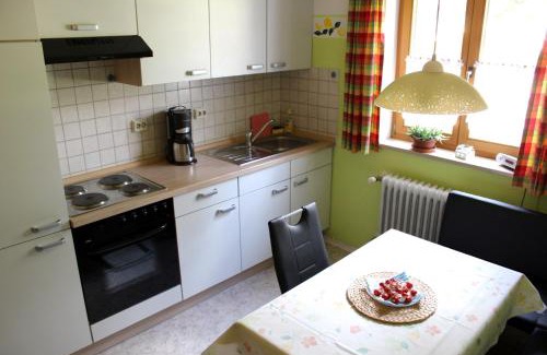 Arnbruck Appartement | Ferienwohnung Hausladen