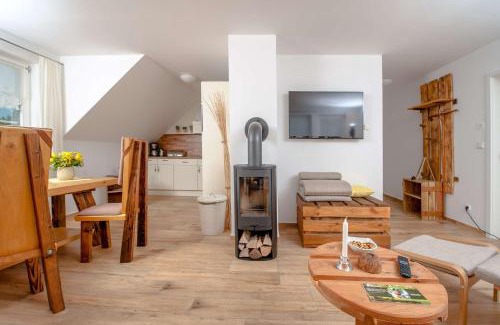 Neuendorf Appartement | Ferienwohnung Heuschober
