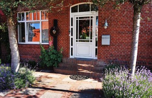 Rhauderfehn Appartement | Ferienwohnung Heckmann, 95138