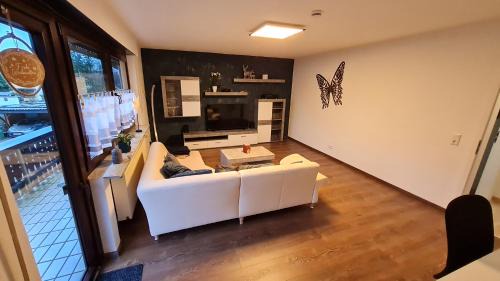 Calden Appartement | Ferienwohnung Helfensteinblick