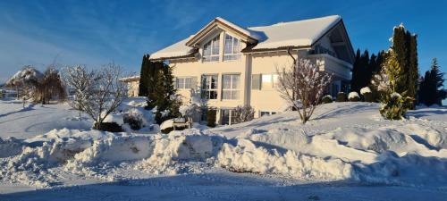 Waltenhofen Appartement | Ferienwohnung Hensel am Herzmannser See