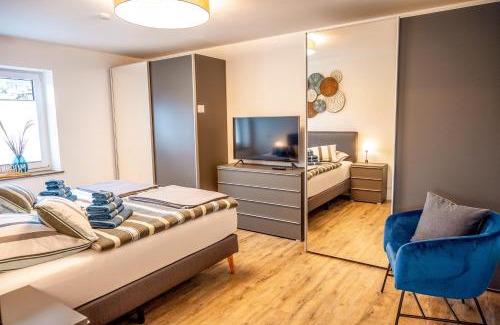 Burbach Appartement | Ferienwohnung "iewer der Schaff" - KEINE Monteurzimmer