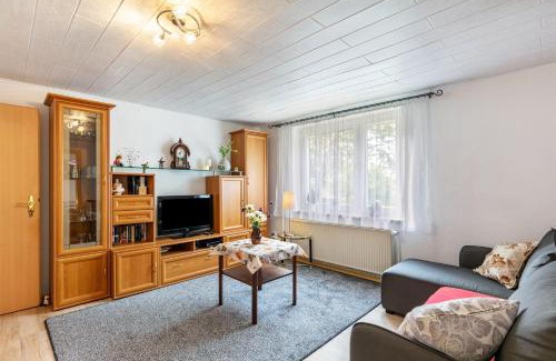 Schmargendorf Appartement | Ferienwohnung im Blumengarten