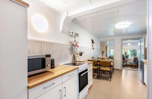 Schmargendorf Appartement | Ferienwohnung im Blumengarten