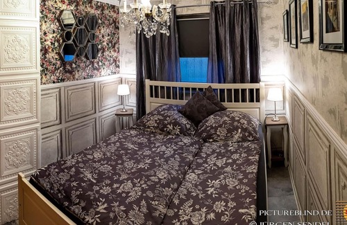 Dorrenbach Appartement | Ferienwohnung im Dornröschenstil - Appartement/fewo, Dusche, WC, Nichtraucher