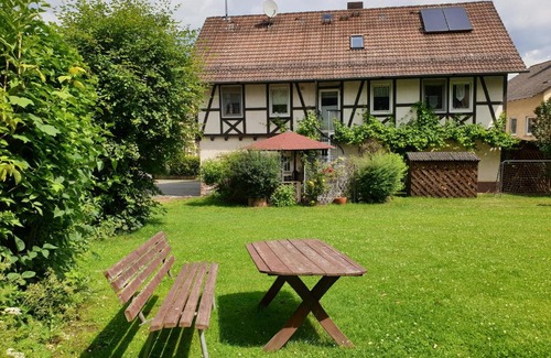 Bad Zwesten Appartement | Ferienwohnung im Urfftal
