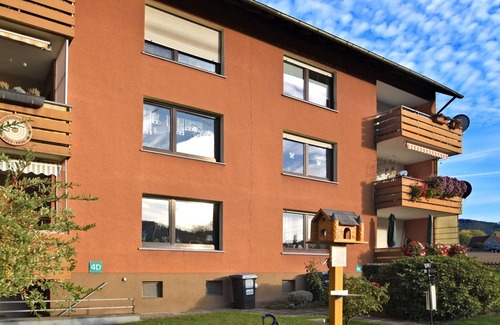 Bodenwerder Appartement | Appartement א Bodenwerder avec balcon