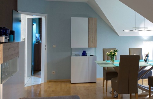 Hoexter Appartement | Appartement א Hoxter avec balcon