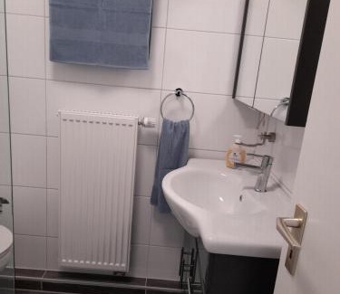 Brake Appartement | Ferienwohnung in Lemgo-Brake, 3 Zimmer