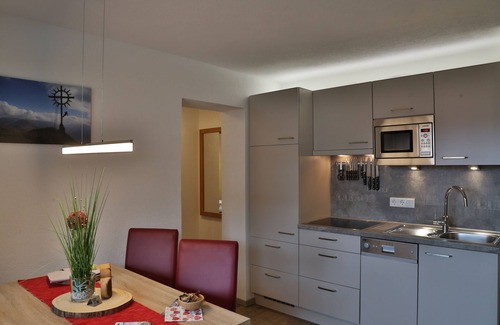 Bichlbach Appartement | Ferienwohnung in Traumhafter Bergkulisse - Appartements Wacker