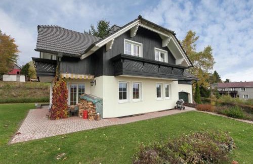 Frauenwald Appartement | Ferienwohnung in Waldnähe am Thüringer Rennsteig