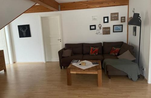 Grebenstein Appartement | Ferienwohnung Jäger
