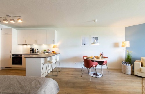 Alt-Travemunde/Ronnau Appartement | Ferienwohnung Kaiserperle Travemünde