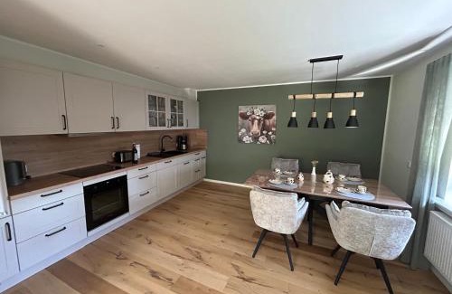 Hallenberg Appartement | Ferienwohnung Kapellenblick