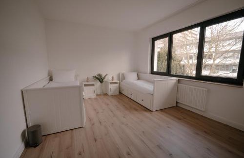 Harleshausen Appartement | Ferienwohnung Kassel mit Ladesäule & Balkon