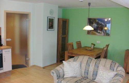 Oy Appartement | Ferienwohnung Klaus