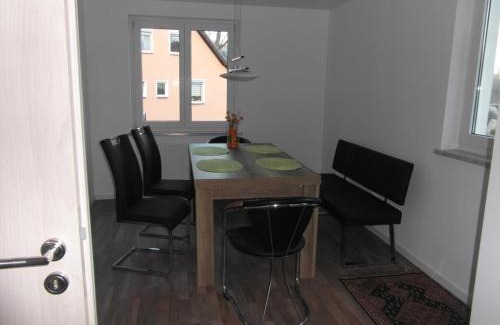 Weidenberg Appartement | Ferienwohnung Kreischer