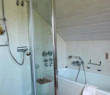 Grebenstein Appartement | Ferienwohnung Kutzner