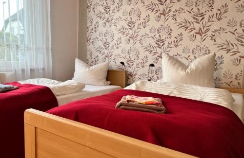 Uebigau-Wahrenbruck Appartement | Ferienwohnung Landlust - ideal für Hundefreunde und Monteure, free WLAN & Parken, Smart-TV