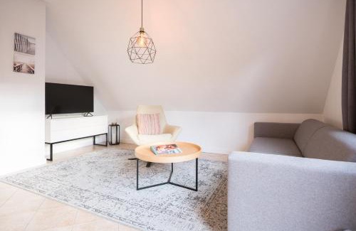 Neuhaus Appartement | Ferienwohnung Lee Ost 2 3