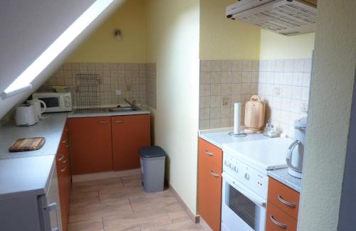 Burg-Dorf Appartement | Ferienwohnung Lehmann, Ursel