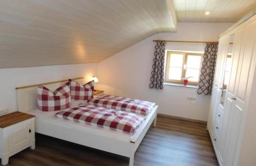 Hopferau Appartement | Ferienwohnung Linder