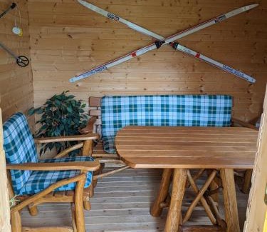 Eschbach Appartement | Ferienwohnung Madenburgblick