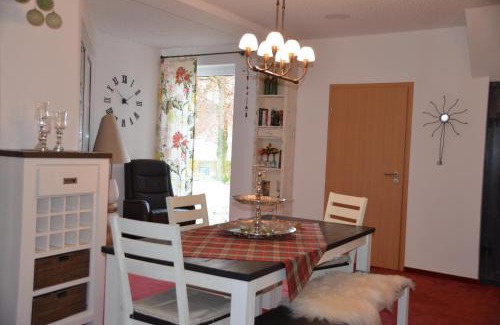 Usseln Appartement | Ferienwohnung Marosa