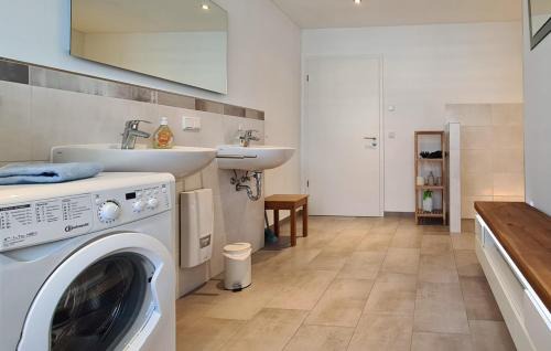 Mecklenburgische Kleinseenplatte Maison | Ferienwohnung Mirow in Zirtow