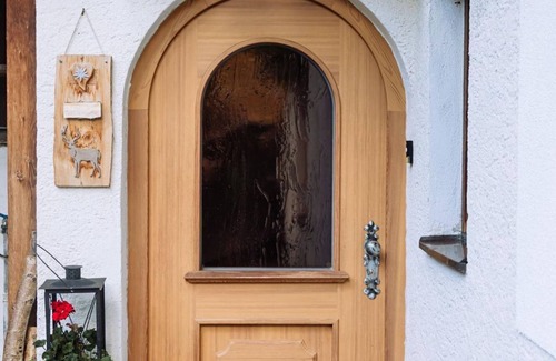 Wenns Cottage | Ferienwohnung mit Balkon - Landhaus Gasser