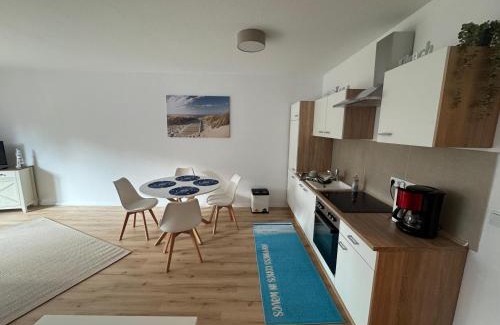 Gustow Appartement | Ferienwohnung mit Balkon FeWo 11 Gustow