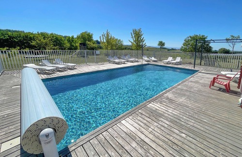 Marsaz Appartement | Ferienwohnung mit Beheizten Pool bis 5 Personen