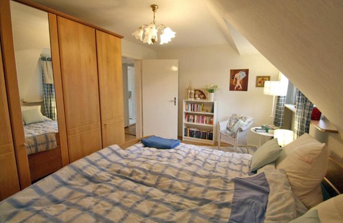 Knielingen Appartement | Ferienwohnung mit großer Terrasse am Privatsee